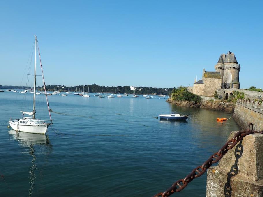 Appartement Duplex Et Terrasse A St Servan-St Malo Saint-Malo Buitenkant foto